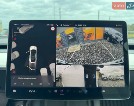 Білий Тесла Model Y, об'ємом двигуна 0 л та пробігом 62 тис. км за 27400 $, фото 45 на Automoto.ua