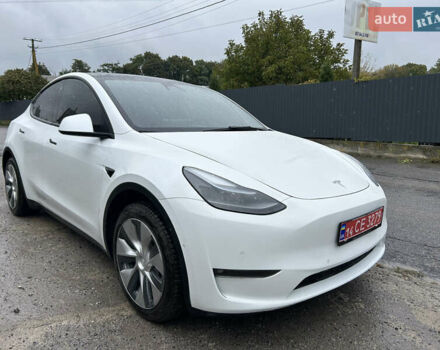 Тесла Model Y 2022 у Вінниці на Automoto.ua Білий Тесла Model Y, об'ємом двигуна 0 л та пробігом 80 тис. км за 24900 $, фото 8 на Automoto.ua