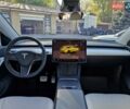 Белый Тесла Model Y, объемом двигателя 0 л и пробегом 48 тыс. км за 27000 $, фото 26 на Automoto.ua