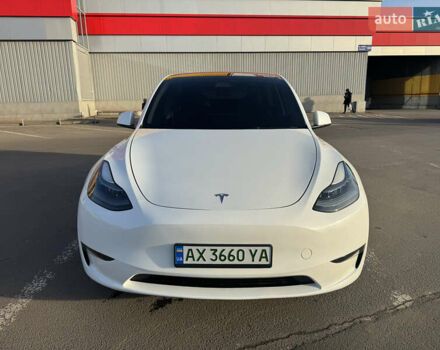Белый Тесла Model Y, объемом двигателя 0 л и пробегом 48 тыс. км за 30500 $, фото 1 на Automoto.ua