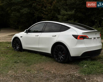 Тесла Model Y 2022 у Городке на Automoto.ua Білий Тесла Model Y, об'ємом двигуна 0 л та пробігом 102 тис. км за 28200 $, фото 8 на Automoto.ua
