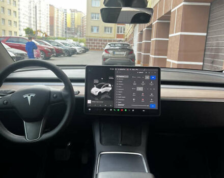 Белый Тесла Model Y, объемом двигателя 0 л и пробегом 93 тыс. км за 26200 $, фото 30 на Automoto.ua