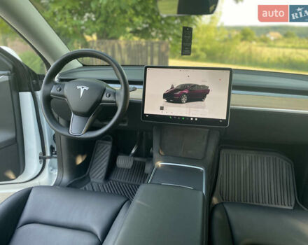 Белый Тесла Model Y, объемом двигателя 0 л и пробегом 58 тыс. км за 24000 $, фото 83 на Automoto.ua