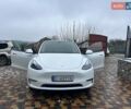 Белый Тесла Model Y, объемом двигателя 0 л и пробегом 94 тыс. км за 29999 $, фото 10 на Automoto.ua
