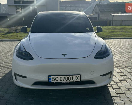 Білий Тесла Model Y, об'ємом двигуна 0 л та пробігом 63 тис. км за 28700 $, фото 4 на Automoto.ua