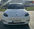Білий Тесла Model Y, об'ємом двигуна 0 л та пробігом 63 тис. км за 28700 $, фото 4 на Automoto.ua