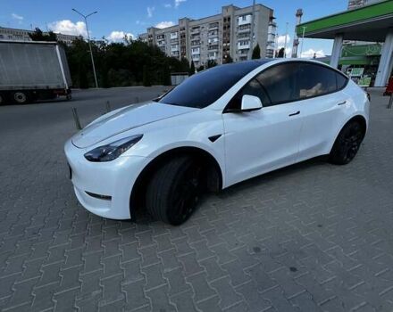 Белый Тесла Model Y, объемом двигателя 0 л и пробегом 59 тыс. км за 27999 $, фото 7 на Automoto.ua