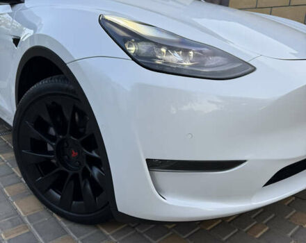 Белый Тесла Model Y, объемом двигателя 0 л и пробегом 38 тыс. км за 28900 $, фото 27 на Automoto.ua