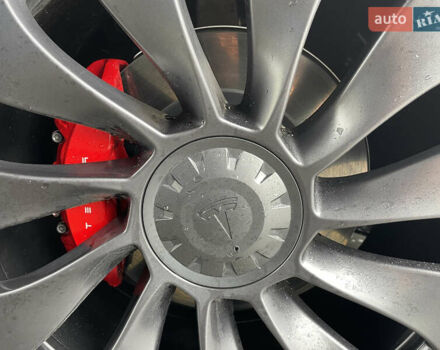 Белый Тесла Model Y, объемом двигателя 0 л и пробегом 48 тыс. км за 32000 $, фото 14 на Automoto.ua
