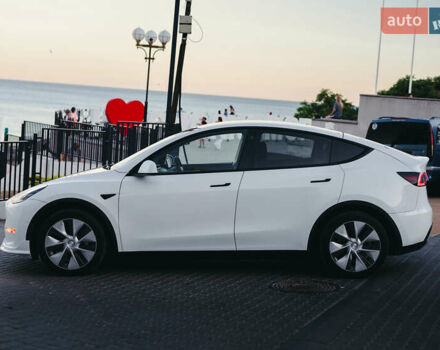 Белый Тесла Model Y, объемом двигателя 0 л и пробегом 45 тыс. км за 28900 $, фото 13 на Automoto.ua