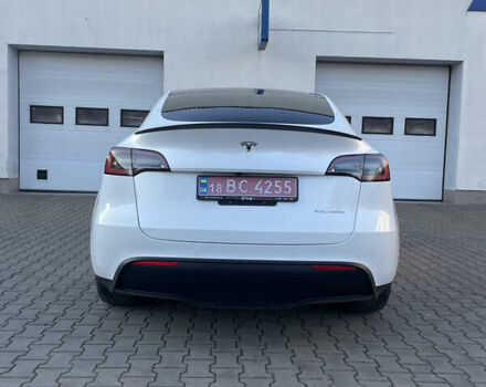 Білий Тесла Model Y, об'ємом двигуна 0 л та пробігом 167 тис. км за 24999 $, фото 7 на Automoto.ua