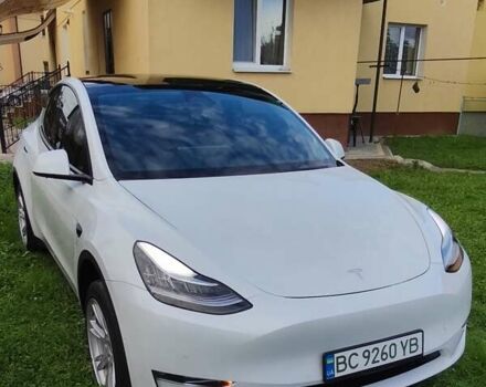 Белый Тесла Model Y, объемом двигателя 0 л и пробегом 69 тыс. км за 23500 $, фото 1 на Automoto.ua