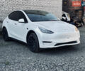 Белый Тесла Model Y, объемом двигателя 0 л и пробегом 141 тыс. км за 18300 $, фото 1 на Automoto.ua