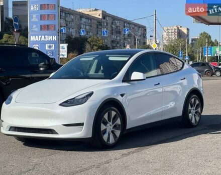 Белый Тесла Model Y, объемом двигателя 0 л и пробегом 31 тыс. км за 24999 $, фото 7 на Automoto.ua