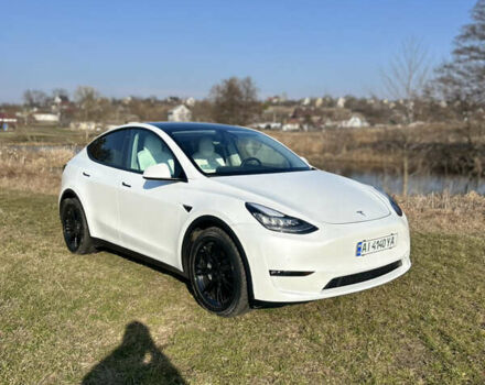 Белый Тесла Model Y, объемом двигателя 0 л и пробегом 20 тыс. км за 33000 $, фото 6 на Automoto.ua