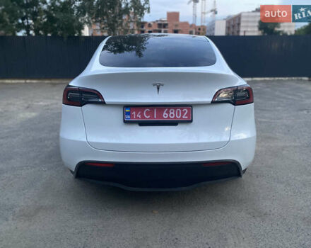 Белый Тесла Model Y, объемом двигателя 0 л и пробегом 58 тыс. км за 24000 $, фото 27 на Automoto.ua