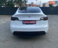 Белый Тесла Model Y, объемом двигателя 0 л и пробегом 58 тыс. км за 24000 $, фото 27 на Automoto.ua