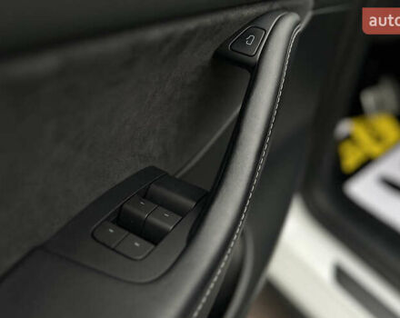 Білий Тесла Model Y, об'ємом двигуна 0 л та пробігом 23 тис. км за 37500 $, фото 17 на Automoto.ua