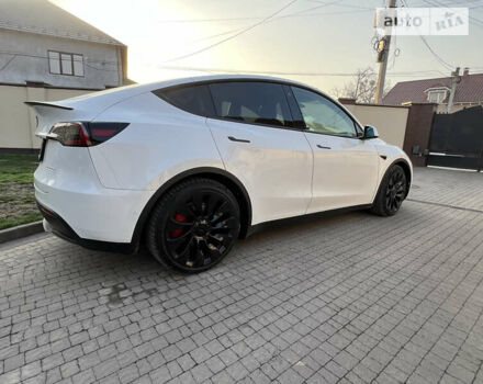 Белый Тесла Model Y, объемом двигателя 0 л и пробегом 41 тыс. км за 49999 $, фото 10 на Automoto.ua