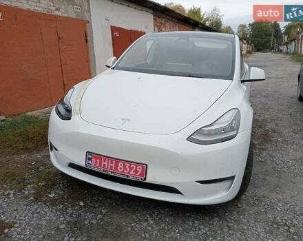 Белый Тесла Model Y, объемом двигателя 0 л и пробегом 82 тыс. км за 24499 $, фото 2 на Automoto.ua
