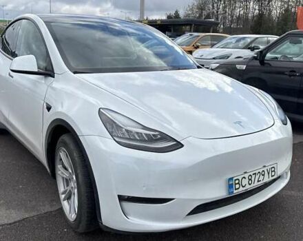 Белый Тесла Model Y, объемом двигателя 0 л и пробегом 17 тыс. км за 28600 $, фото 1 на Automoto.ua