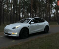 Білий Тесла Model Y, об'ємом двигуна 0 л та пробігом 119 тис. км за 24999 $, фото 1 на Automoto.ua