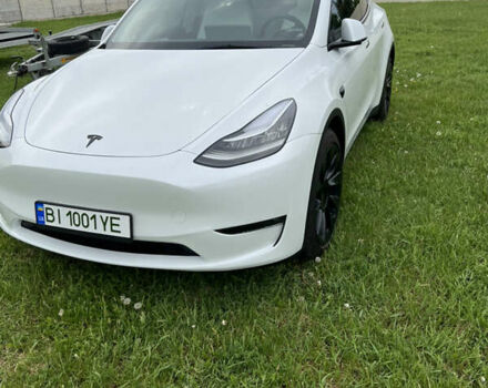 Белый Тесла Model Y, объемом двигателя 0 л и пробегом 13 тыс. км за 29500 $, фото 2 на Automoto.ua