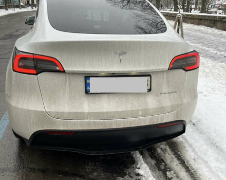 Белый Тесла Model Y, объемом двигателя 0 л и пробегом 12 тыс. км за 33000 $, фото 6 на Automoto.ua