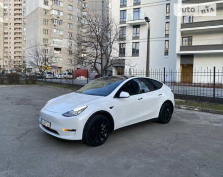 Білий Тесла Model Y, об'ємом двигуна 0 л та пробігом 32 тис. км за 34900 $, фото 5 на Automoto.ua