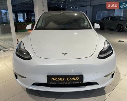 Белый Тесла Model Y, объемом двигателя 0 л и пробегом 14 тыс. км за 47800 $, фото 19 на Automoto.ua
