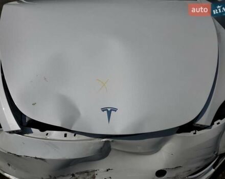 Белый Тесла Model Y, объемом двигателя 0 л и пробегом 37 тыс. км за 11000 $, фото 11 на Automoto.ua