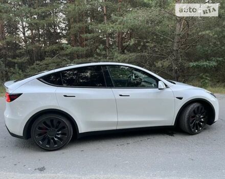 Белый Тесла Model Y, объемом двигателя 0 л и пробегом 8 тыс. км за 35000 $, фото 21 на Automoto.ua