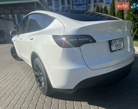 Белый Тесла Model Y, объемом двигателя 0 л и пробегом 69 тыс. км за 25900 $, фото 14 на Automoto.ua