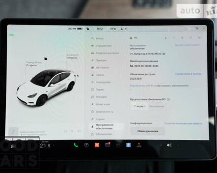Белый Тесла Model Y, объемом двигателя 0 л и пробегом 37 тыс. км за 41800 $, фото 36 на Automoto.ua