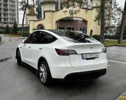Білий Тесла Model Y, об'ємом двигуна 0 л та пробігом 96 тис. км за 22499 $, фото 6 на Automoto.ua