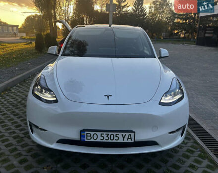 Тесла Model Y 2022 в Тернополе на Automoto.ua Белый Тесла Model Y, объемом двигателя 0 л и пробегом 52 тыс. км за 27300 $, фото 1 на Automoto.ua