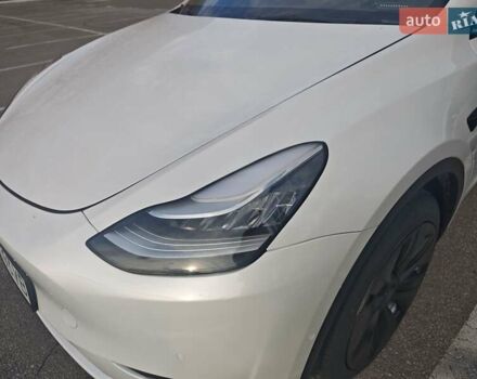 Белый Тесла Model Y, объемом двигателя 0 л и пробегом 38 тыс. км за 28000 $, фото 15 на Automoto.ua