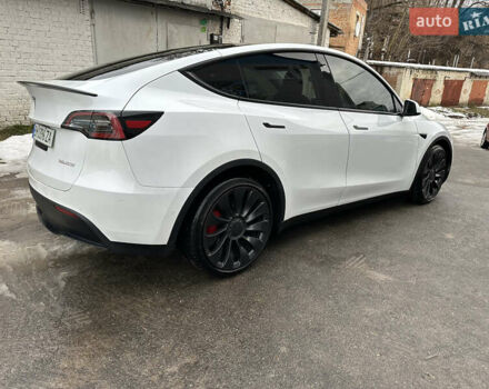 Белый Тесла Model Y, объемом двигателя 0 л и пробегом 38 тыс. км за 44900 $, фото 17 на Automoto.ua