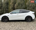 Белый Тесла Model Y, объемом двигателя 0 л и пробегом 129 тыс. км за 27400 $, фото 32 на Automoto.ua