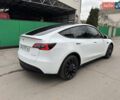 Белый Тесла Model Y, объемом двигателя 0 л и пробегом 47 тыс. км за 30000 $, фото 5 на Automoto.ua