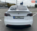 Белый Тесла Model Y, объемом двигателя 0 л и пробегом 43 тыс. км за 28000 $, фото 1 на Automoto.ua