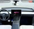 Белый Тесла Model Y, объемом двигателя 0 л и пробегом 64 тыс. км за 28500 $, фото 16 на Automoto.ua
