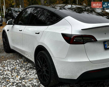 Белый Тесла Model Y, объемом двигателя 0 л и пробегом 57 тыс. км за 32000 $, фото 14 на Automoto.ua