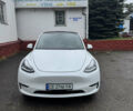 Белый Тесла Model Y, объемом двигателя 0 л и пробегом 56 тыс. км за 27000 $, фото 1 на Automoto.ua