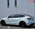Білий Тесла Model Y, об'ємом двигуна 0 л та пробігом 43 тис. км за 26500 $, фото 1 на Automoto.ua