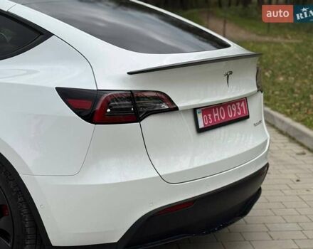 Білий Тесла Model Y, об'ємом двигуна 0 л та пробігом 117 тис. км за 23500 $, фото 22 на Automoto.ua