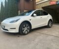 Белый Тесла Model Y, объемом двигателя 0 л и пробегом 95 тыс. км за 30200 $, фото 1 на Automoto.ua