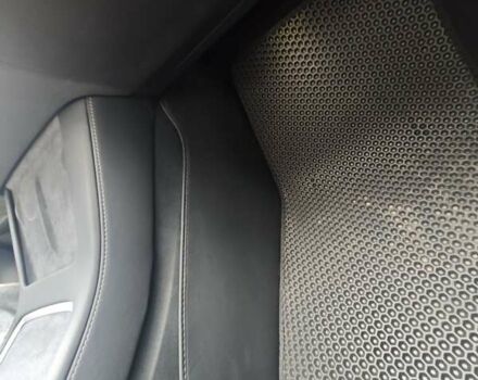 Белый Тесла Model Y, объемом двигателя 0 л и пробегом 38 тыс. км за 28000 $, фото 45 на Automoto.ua