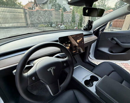 Белый Тесла Model Y, объемом двигателя 0 л и пробегом 59 тыс. км за 26300 $, фото 6 на Automoto.ua