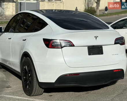 Белый Тесла Model Y, объемом двигателя 0 л и пробегом 15 тыс. км за 24999 $, фото 14 на Automoto.ua